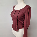 Dazy Cropped Top Long Sleeve Red Bergundy Womens Junior Size XL Scoop Neck Seam