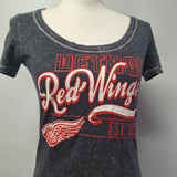 NHL Detroit Red Wings Tee Shirt Gray Womans Small Hockey Michigan Fan Round Neck