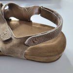 Cobbie Cuddlers Sandals Adjustable Strap Short Wedge Brown Suade Womens 9