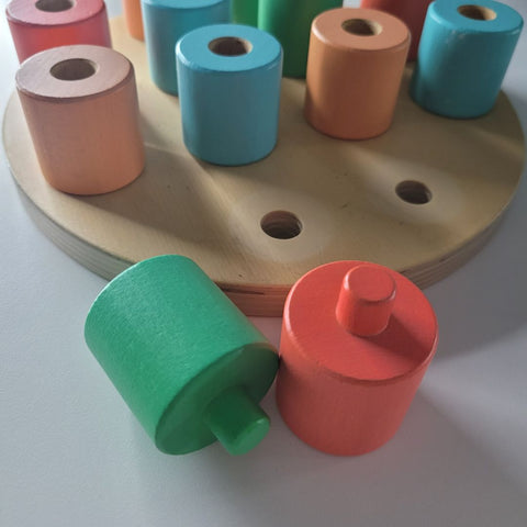 Lovevery Wooden Montessori Toy Educational Learning Pegs Colors Counting Sort