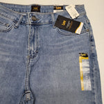 Lee Capri Jeans Womens 12 Medium Mid Rise Legendary Style Light Blue Tags