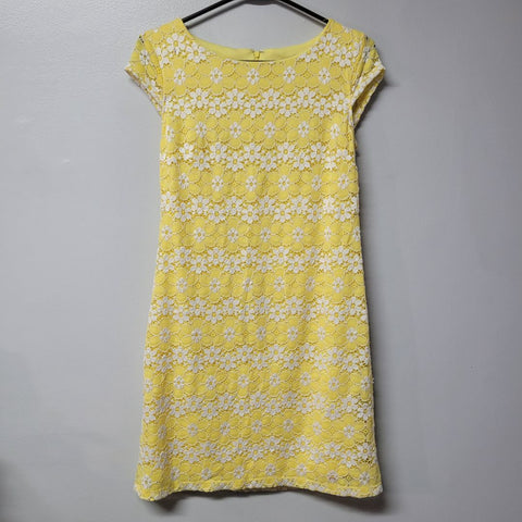 Madison Leigh Dress Lace Yellow Daisy Womens Size 6 Zipper Cap Sleeve Small