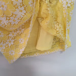 Madison Leigh Dress Lace Yellow Daisy Womens Size 6 Zipper Cap Sleeve Small