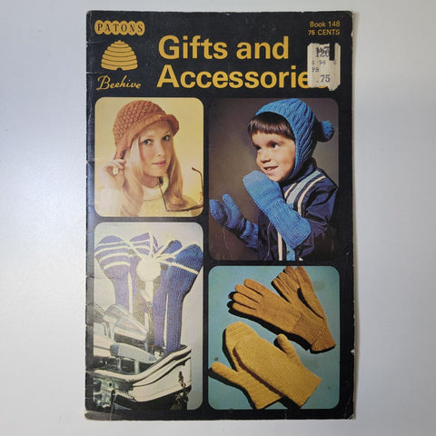 Patons Beehive Craft Idea Book Gift Patterns Accessories Gold Club Glove Hats