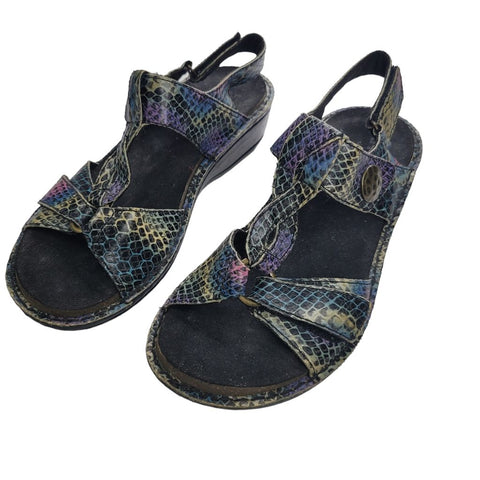 Aravon Multicolored Sandals Adjustable Straps Womens Size 5