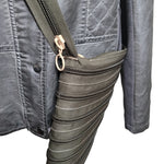 Zip It Continuous Zipper Purse Handbag Green Shoulder Large Funky Collectors